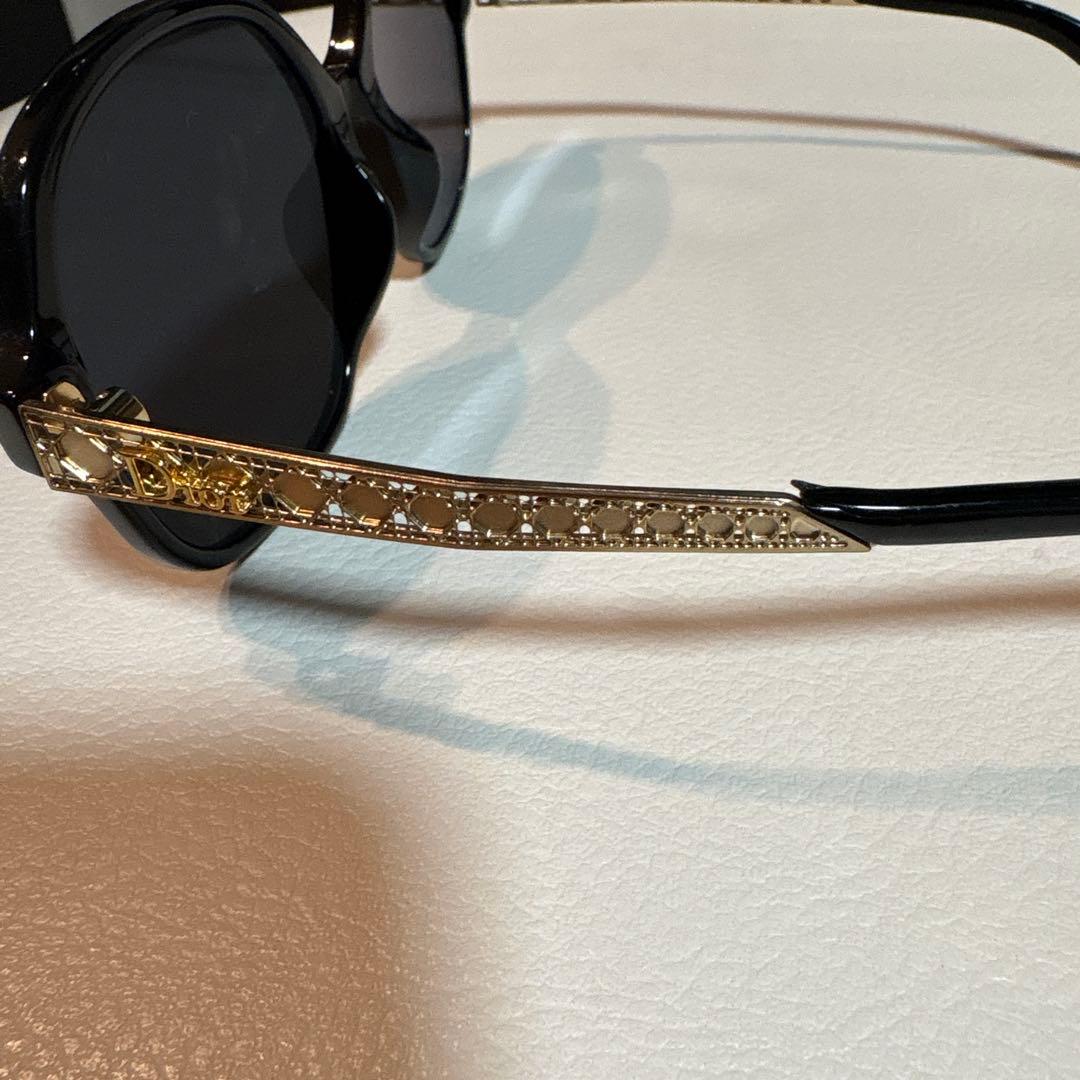 Dior ブラック ラウンドサングラス