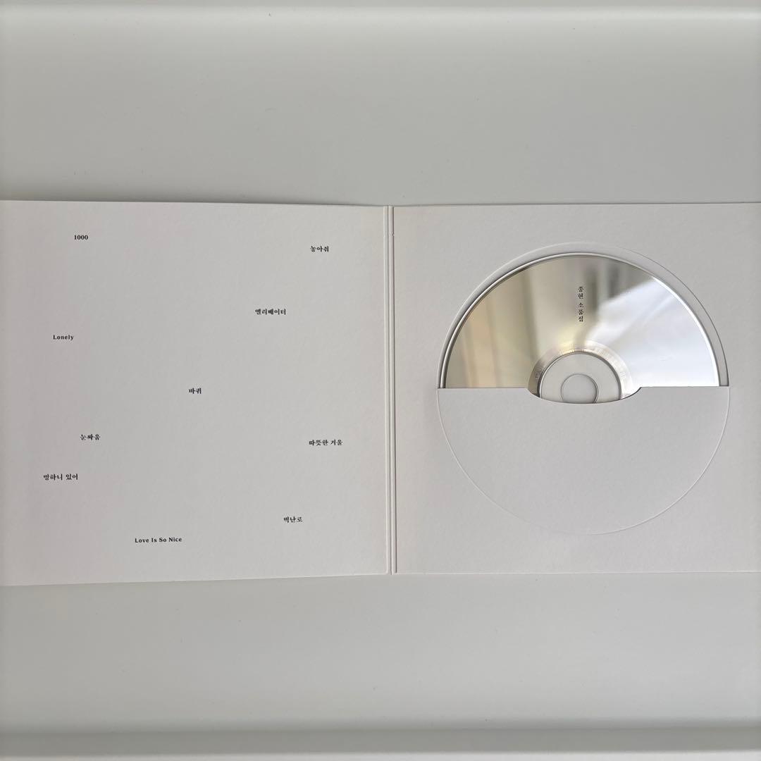 【美品】SHINee ジョンヒョン　トレカ　Op.2 小品集 이야기 종현