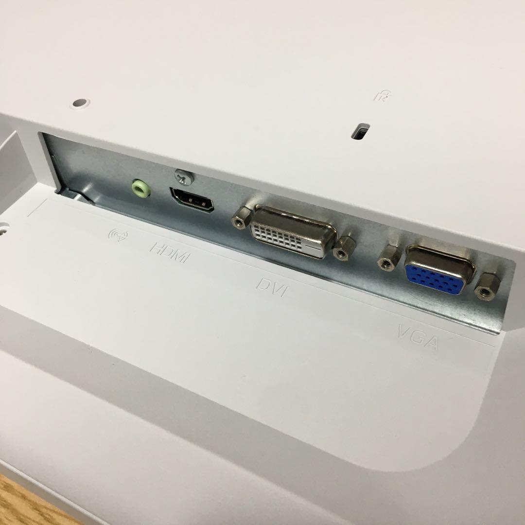 富士通 ESPRIMO Win11 快速i3 8Gメモリ 新品SSD 23.8'