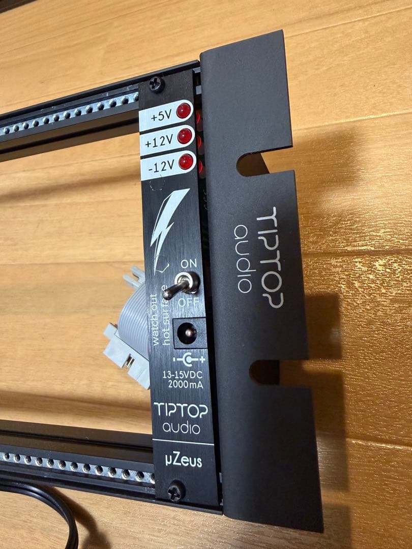 TIPTOP audio μZeus Happy ending kit 電源