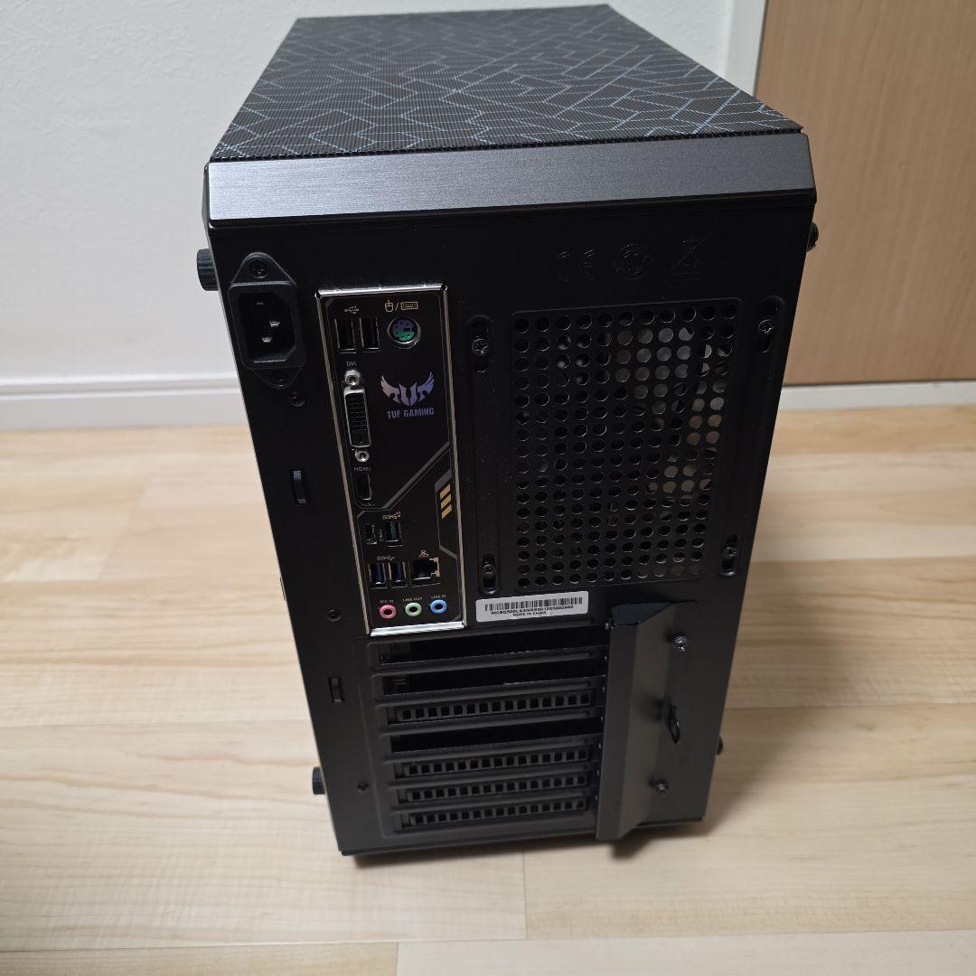 マザーボード MasterBox Q300L & ASUS B450M-PLUS GAMING