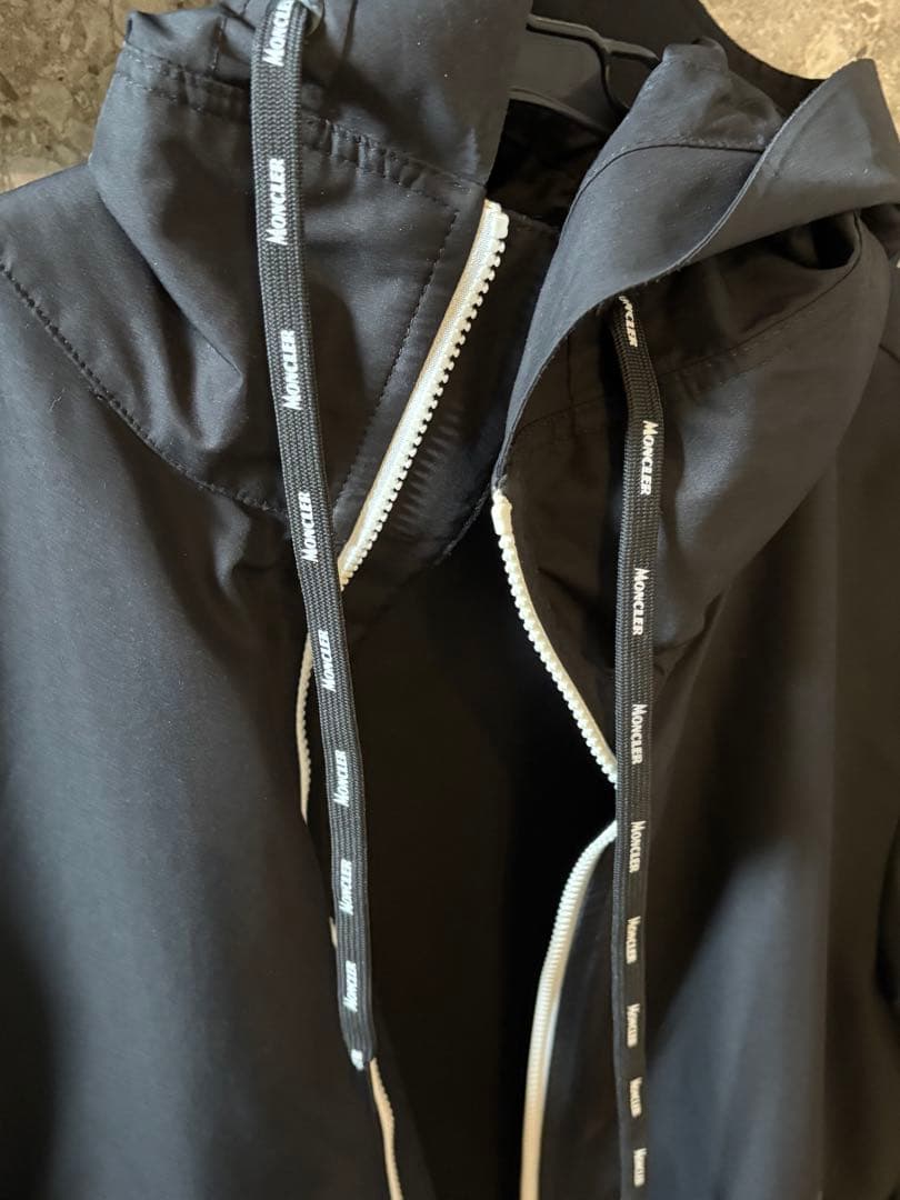 monclerモンクレール　MYTHOS サイズ1