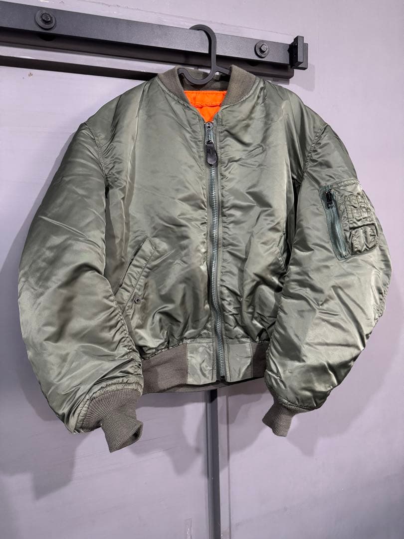 支給品　実物　MA-1フライトジャケット オリーブ色　IDEAL USA