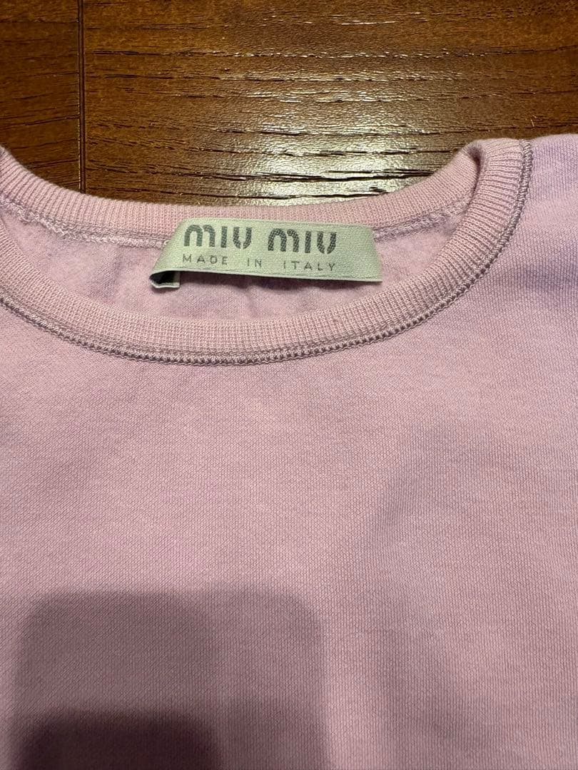 MIU MIU ミュウミュウピンク フリル付き Tシャツ