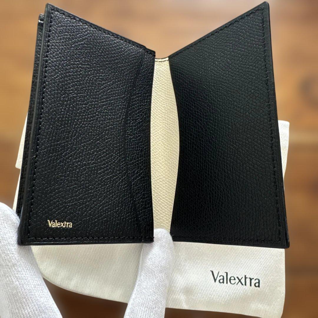 Valextra レザー名刺入れ ホワイト ブラック