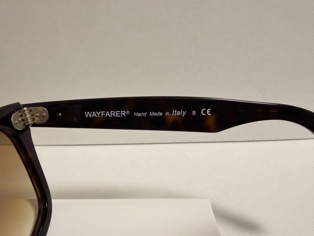 NAOYA様【希少】Ray-Ban Wayfarer RB2140A