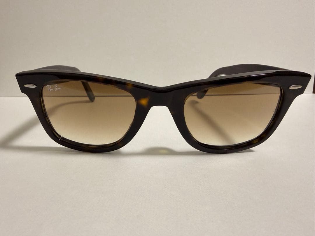 NAOYA様【希少】Ray-Ban Wayfarer RB2140A