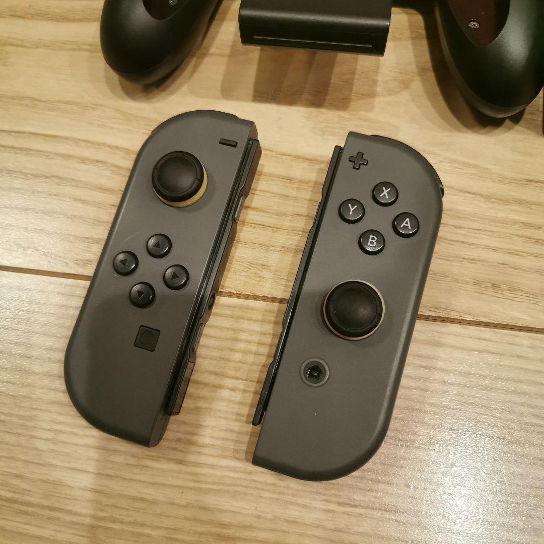 【美品】Nintendo Switch本体グレー (保護シート、128GBSD付