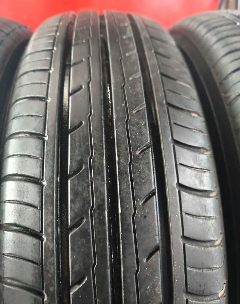 165/70R14 YOKOHAMA　BluEarthES32 4本セット