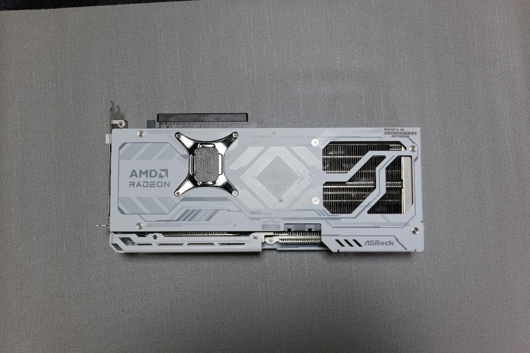 グラフィックボード・グラボ・ビデオカード ASRock Radeon RX9070XT Steel Legend 16GB