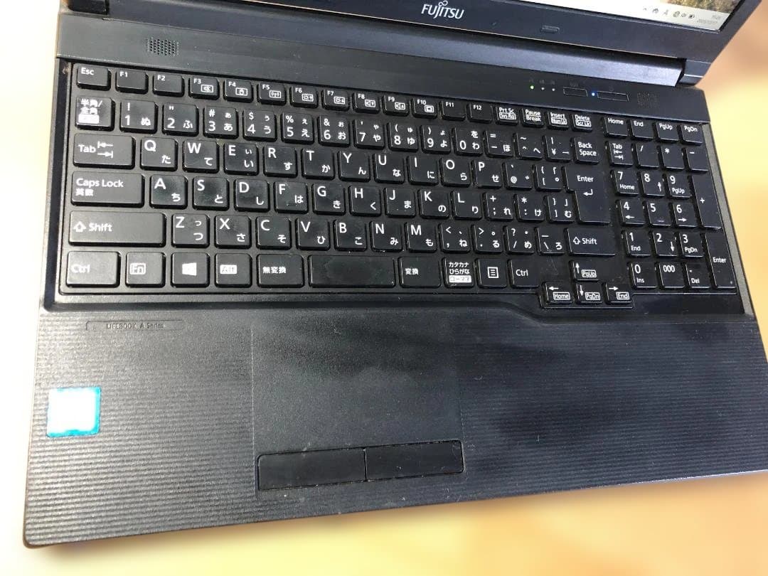 LIFEBOOK A576/Ｐ Corei5 8GBSSD128GB Win11