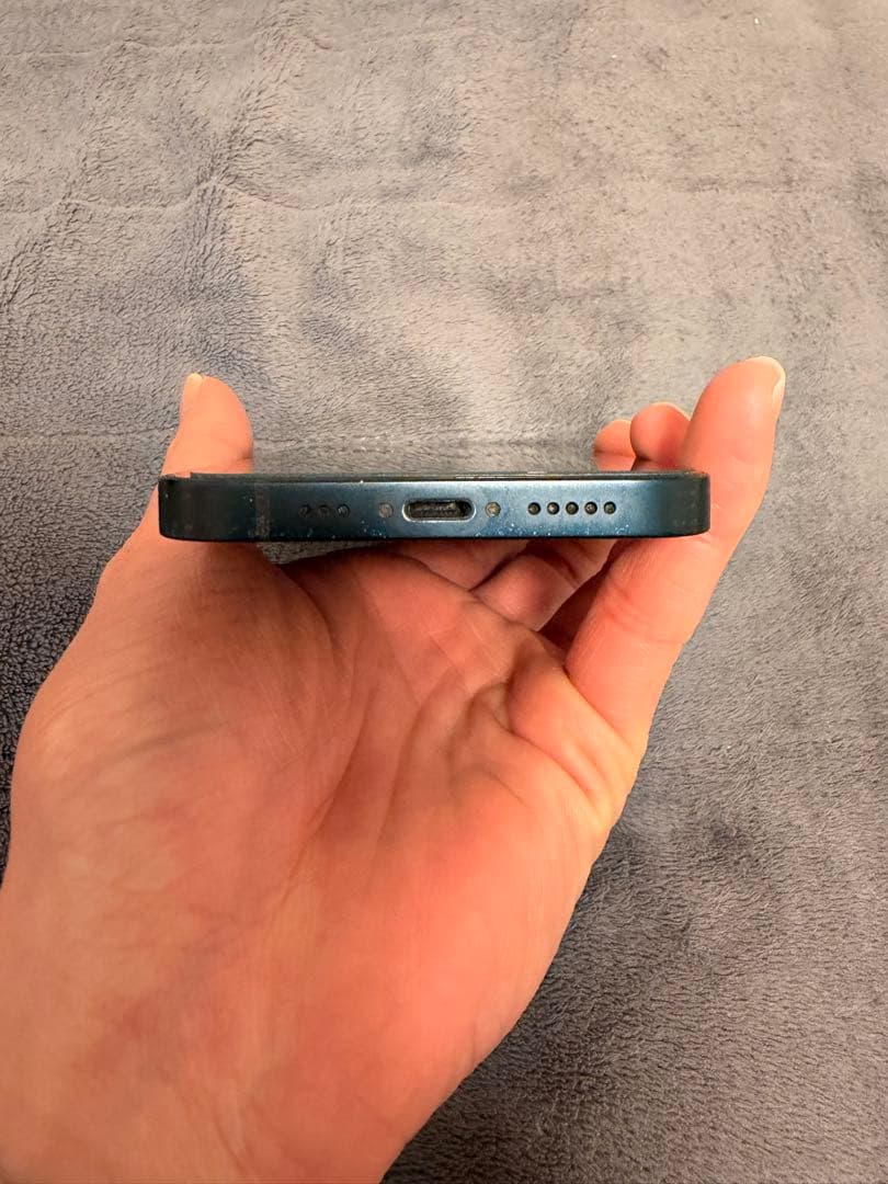 【Apple】iPhone13 128GB ミッドナイト　保護フィルム付き