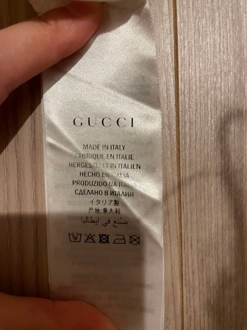 GUCCI ホワイト Tシャツ