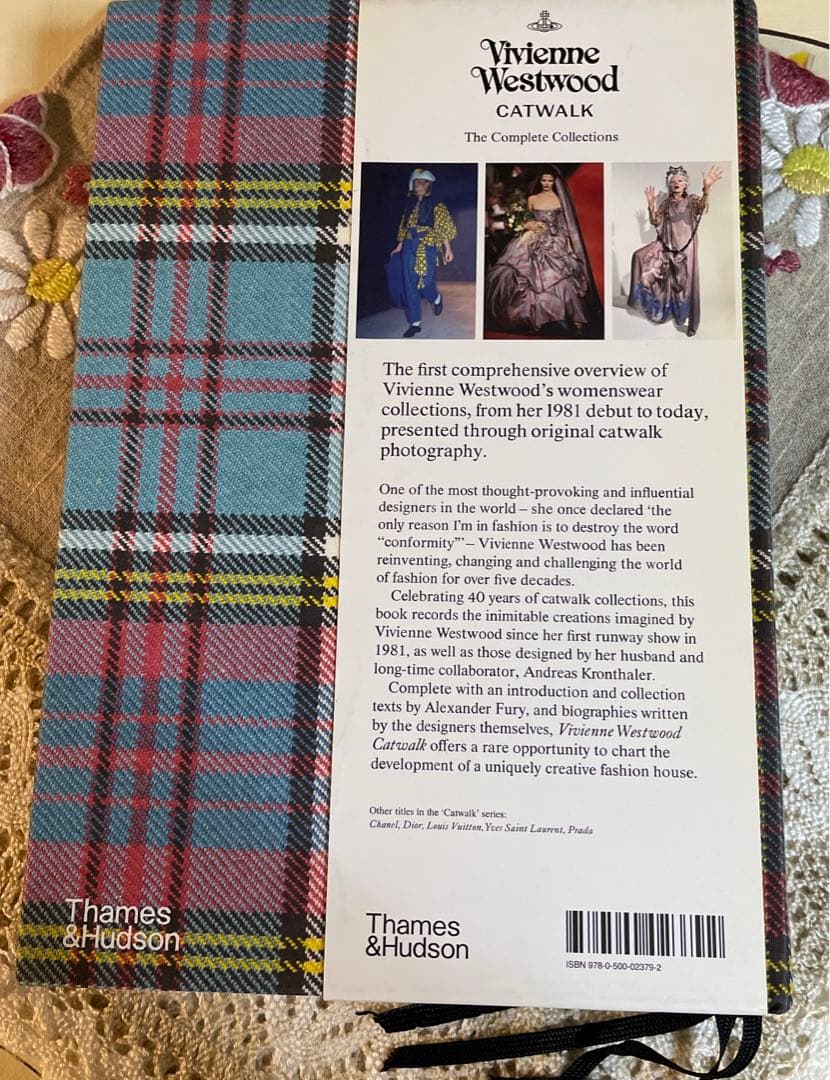 洋書 Vivienne Westwood Catwalk