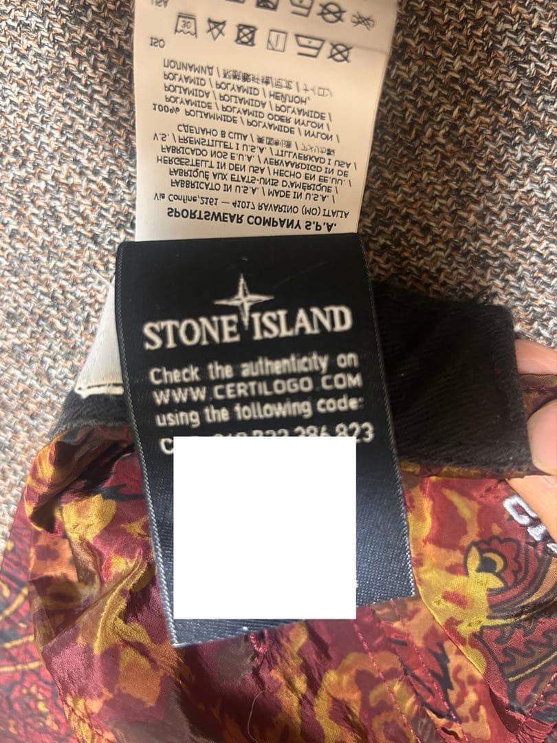 Supreme stone  キャップ