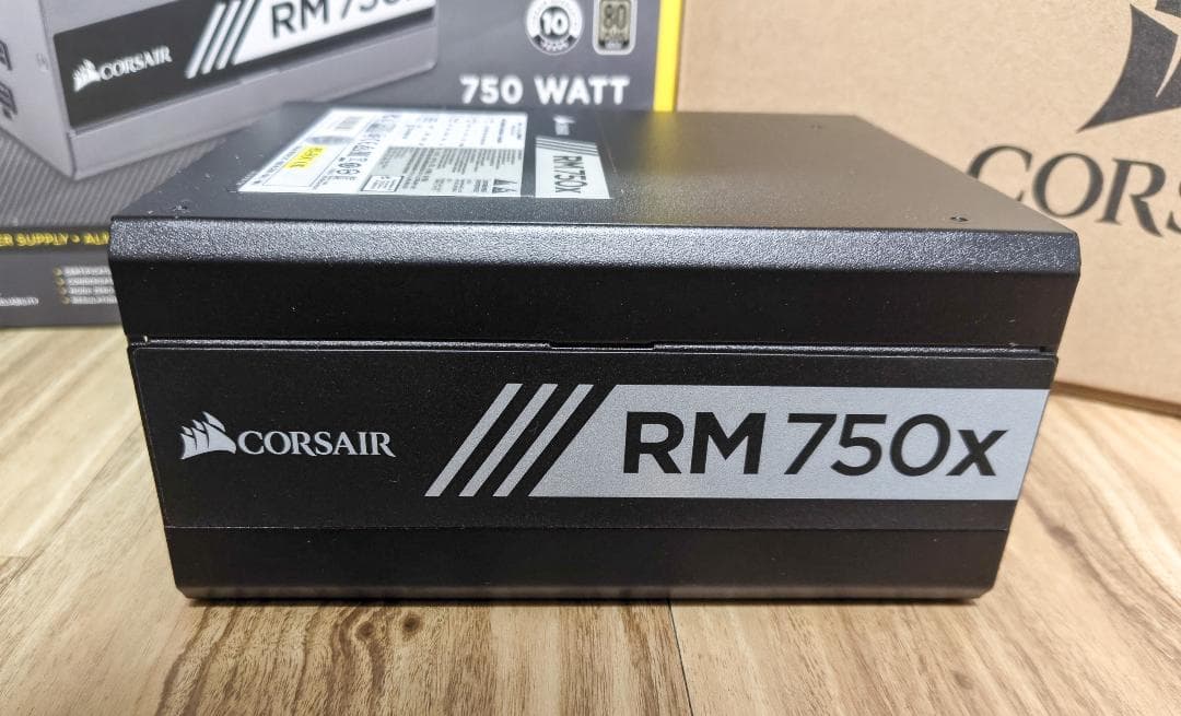 Corsair RM750x 750W電源 80PLUS Gold