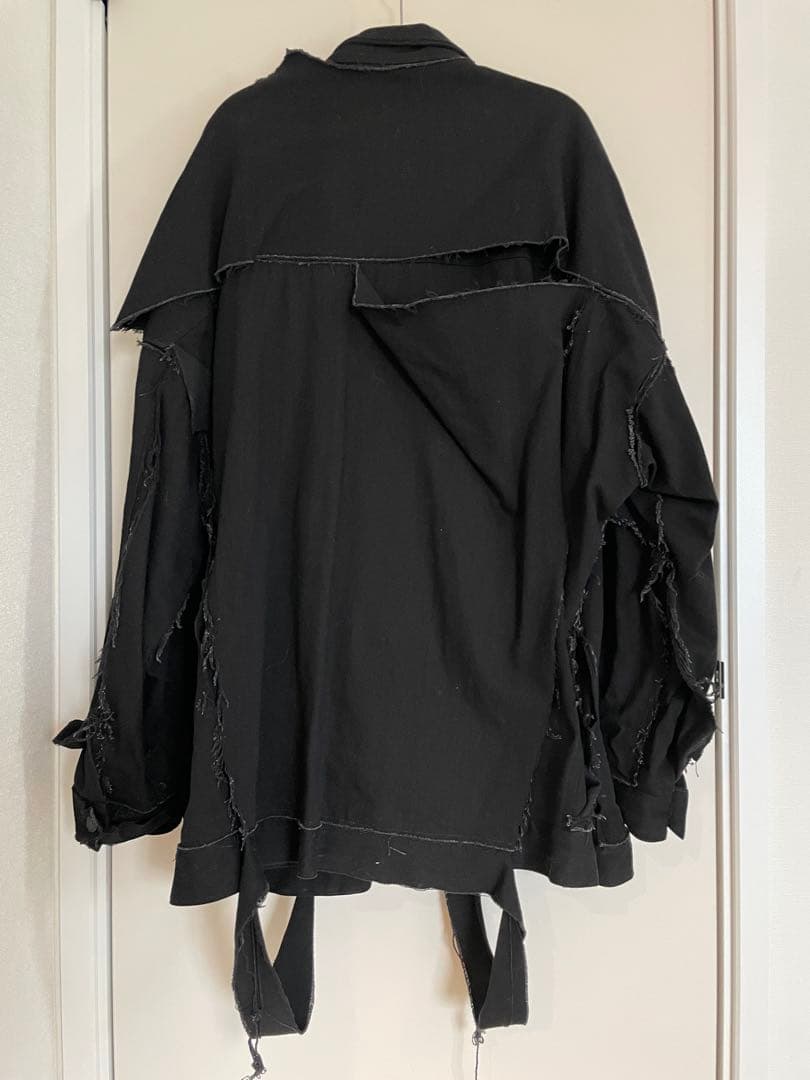 YOHJIYAMAMOTO オーバーサイズ ブラックジャケット ダメージ加工