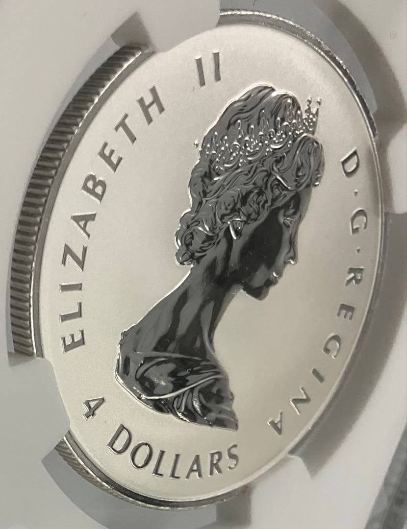 2025 カナダ メイプルリーフ 4ドル 銀貨 NGC Rプルーフ PF70