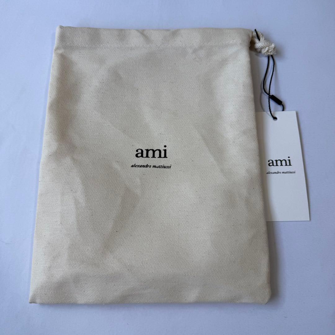 新品未着用 Ami Paris メリノウールビーニー ニット帽 グレー 黒ロゴ