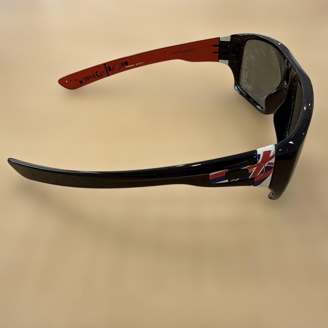 OAKLEY DISPATCH BRUCE IRONS SIGNATUREモデル