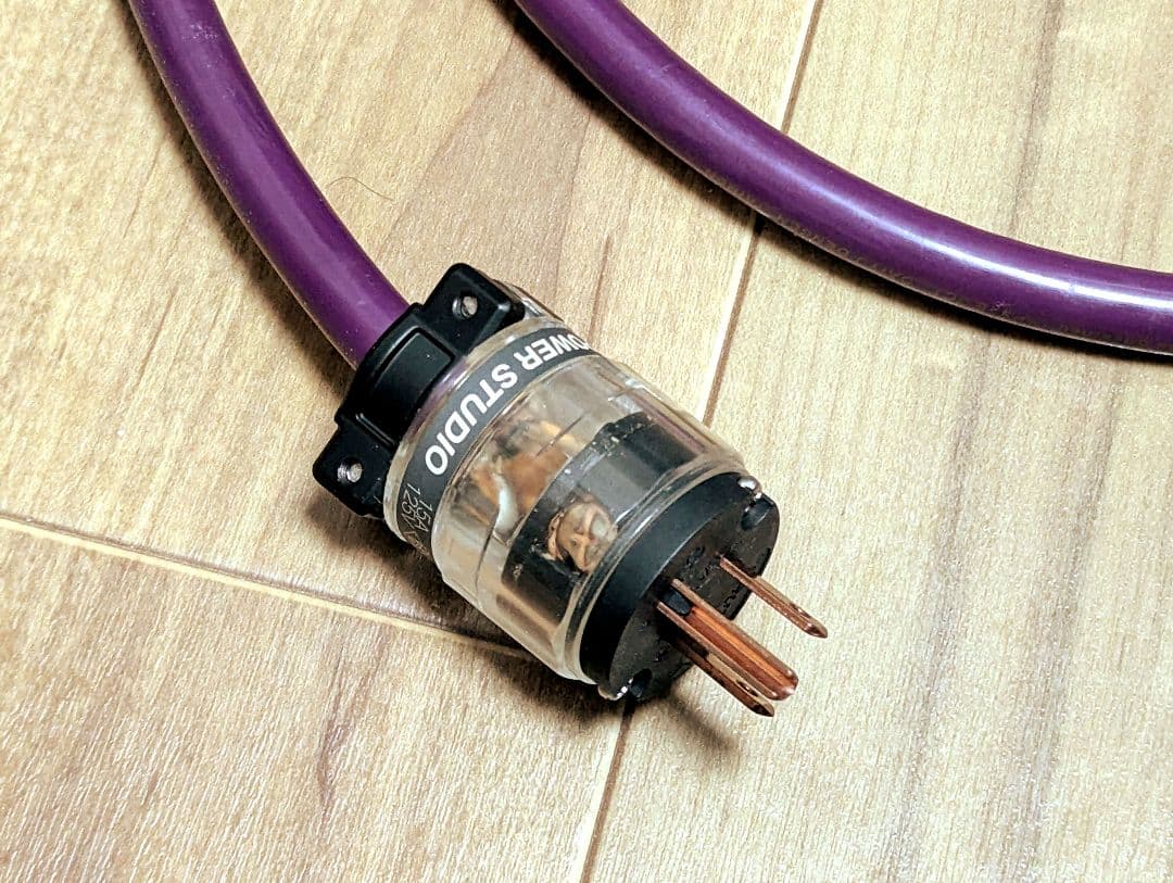 Acoustic Revive Power Studio 電源ケーブル