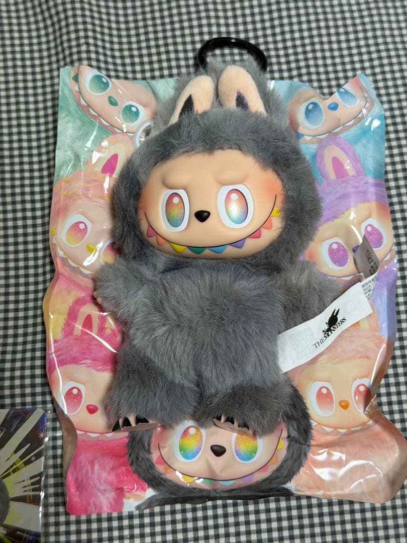 【正規品】Labubu Big into Energy id シークレット