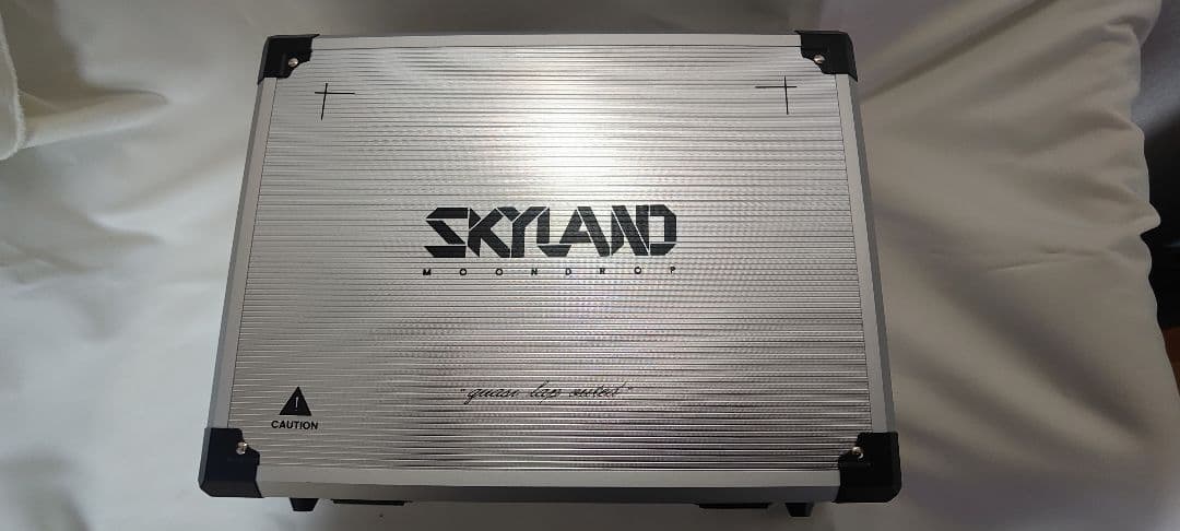 水月雨 moondrop　skyland