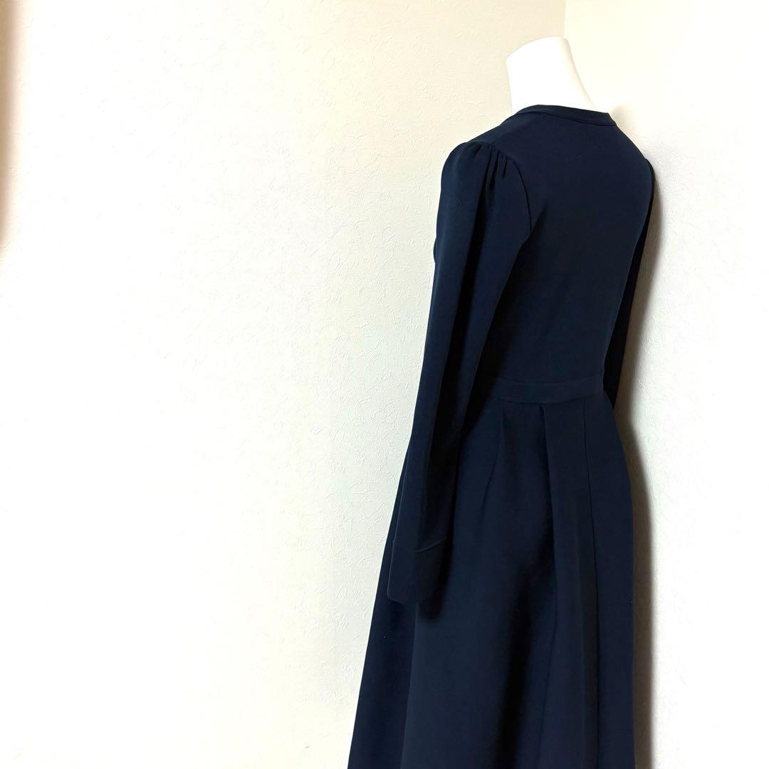 ⬛︎な美品◆23AW CELFORDボウタイプリーツワンピース　ネイビー濃紺