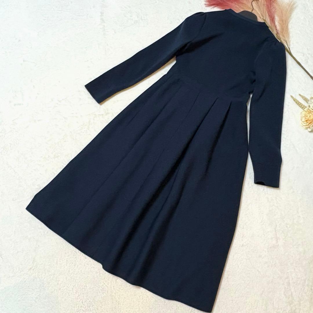 ⬛︎な美品◆23AW CELFORDボウタイプリーツワンピース　ネイビー濃紺