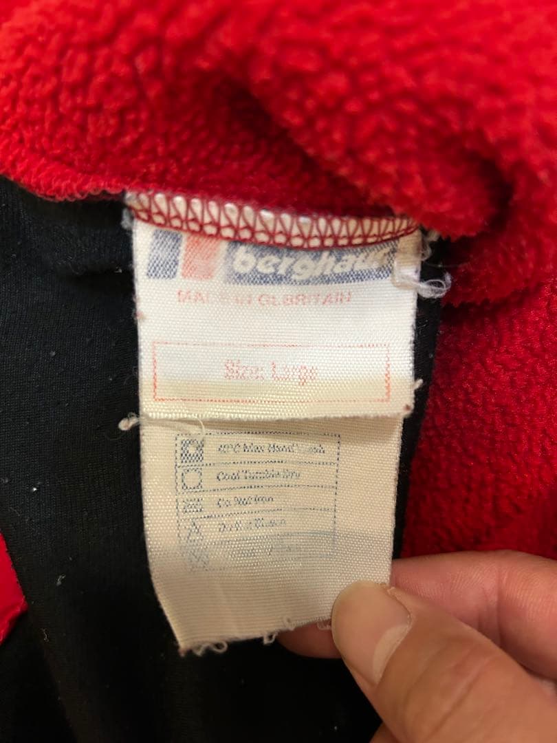 Berghaus フリースベスト Polartec レッド Lサイズ