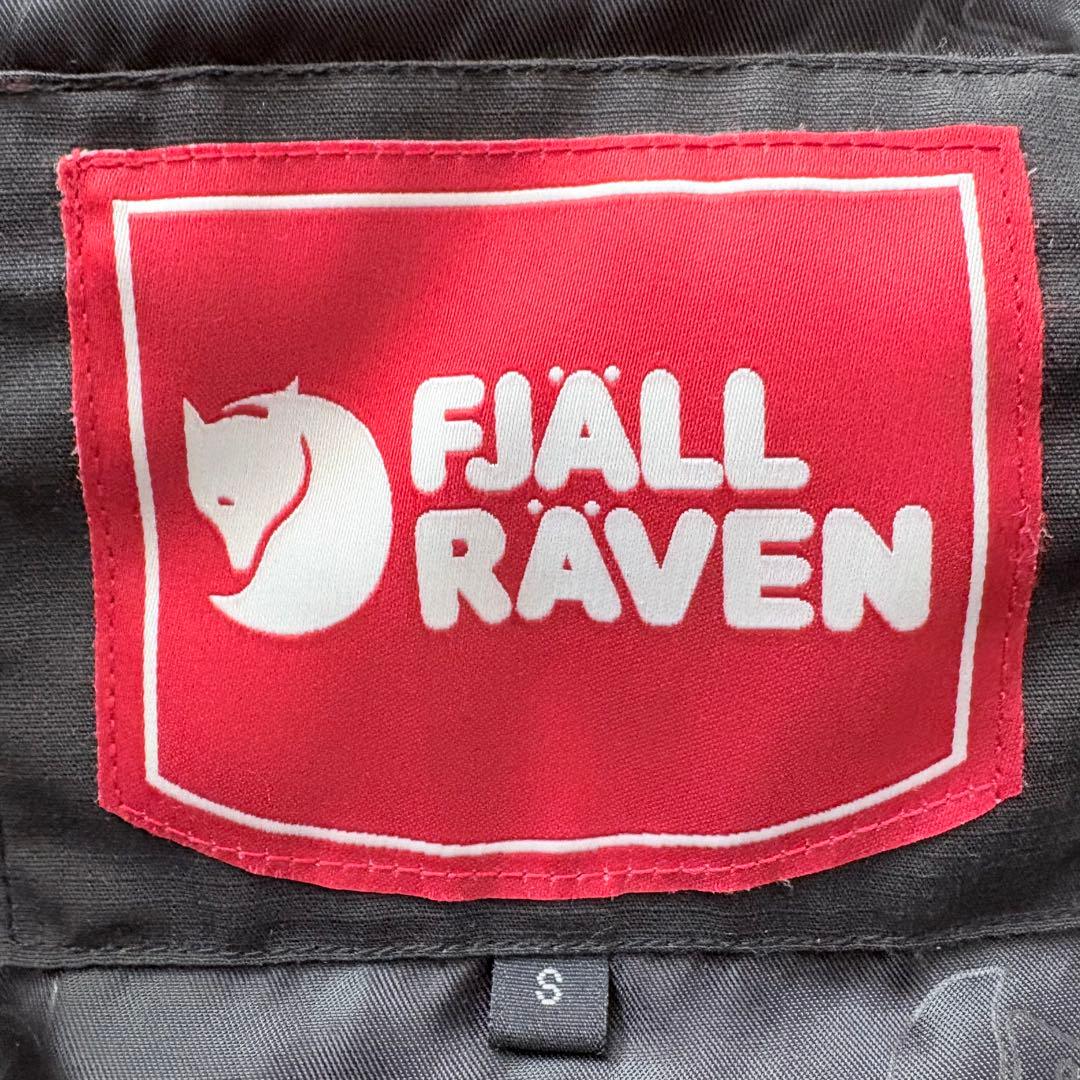 FJALL RAVEN フェールラーベン ジャケット ブラック フードミリタリー