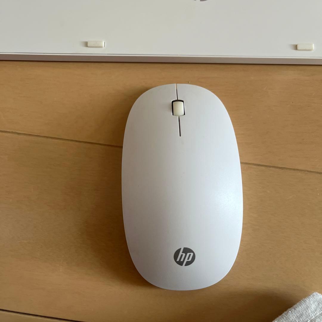 HP Core i3 8GB HDD2TB 24インチ　デスクトップ PC