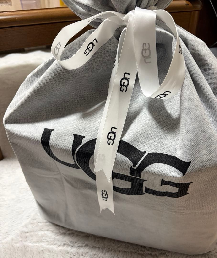 【ピース】UGG クラシック ウルトラ ミニ プラットフォーム　厚底ムート