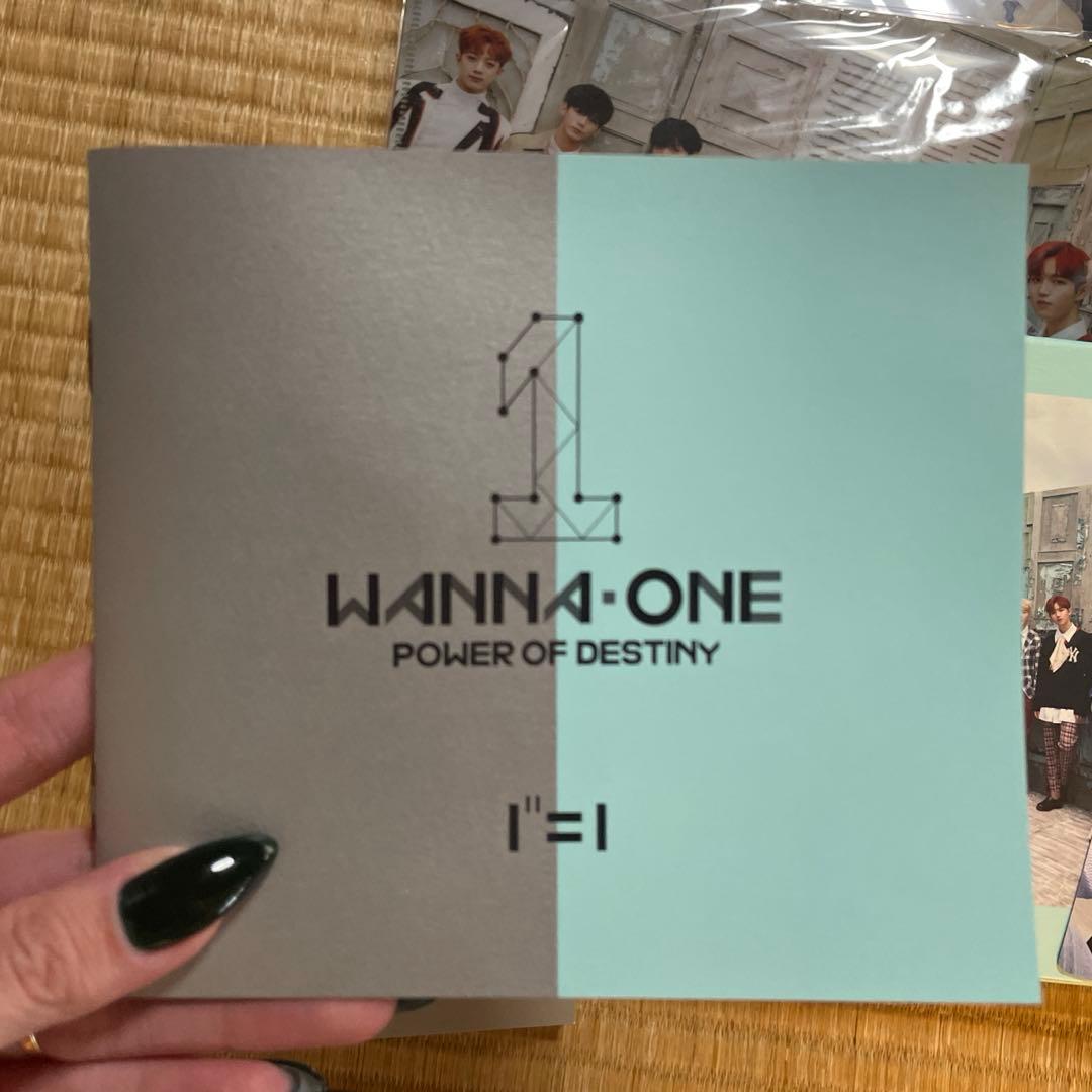Wanna One 〈POWER OF DESTINY〉 JP Edition
