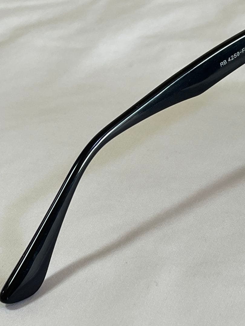レイバンRay-Banサングラス RB4259F 601/71