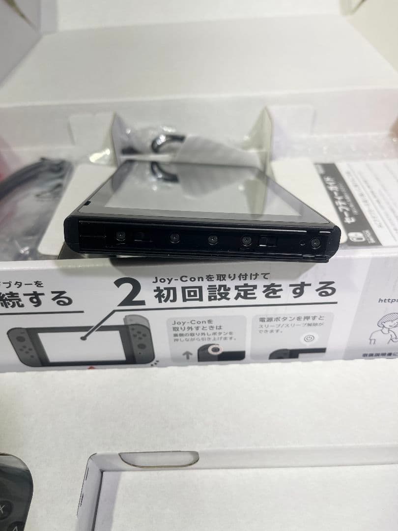 タ*コ様 ◆美品◆任天堂Switchバッテリー強化版 グレー本体一式◾️おまけ付