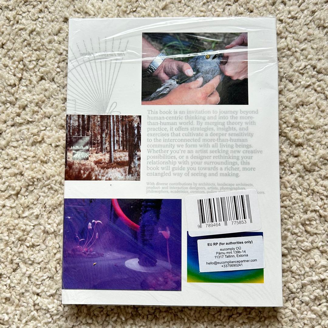 洋書 Decentering design