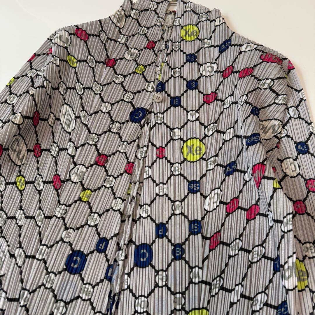 希少　ISSEY MIYAKE プリーツプリーズ 原子記号 カーディガン　長袖