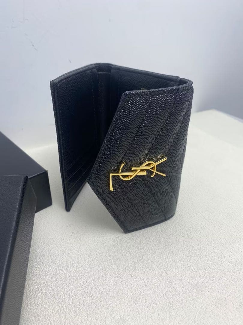 Yves Saint Laurent 三つ折り財布 ブラック