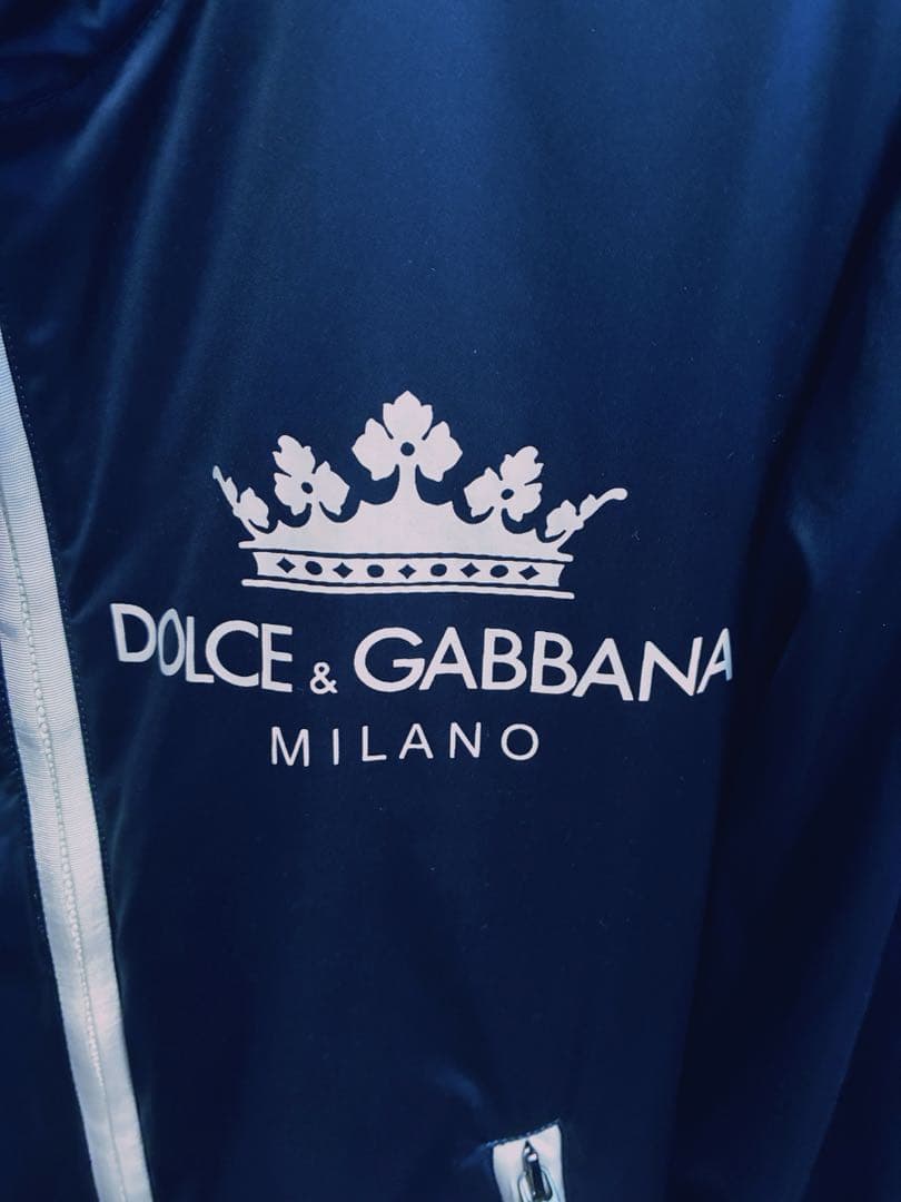 Dolce & Gabbana フード付きジャケット ネイビー白ロゴ46mモデル