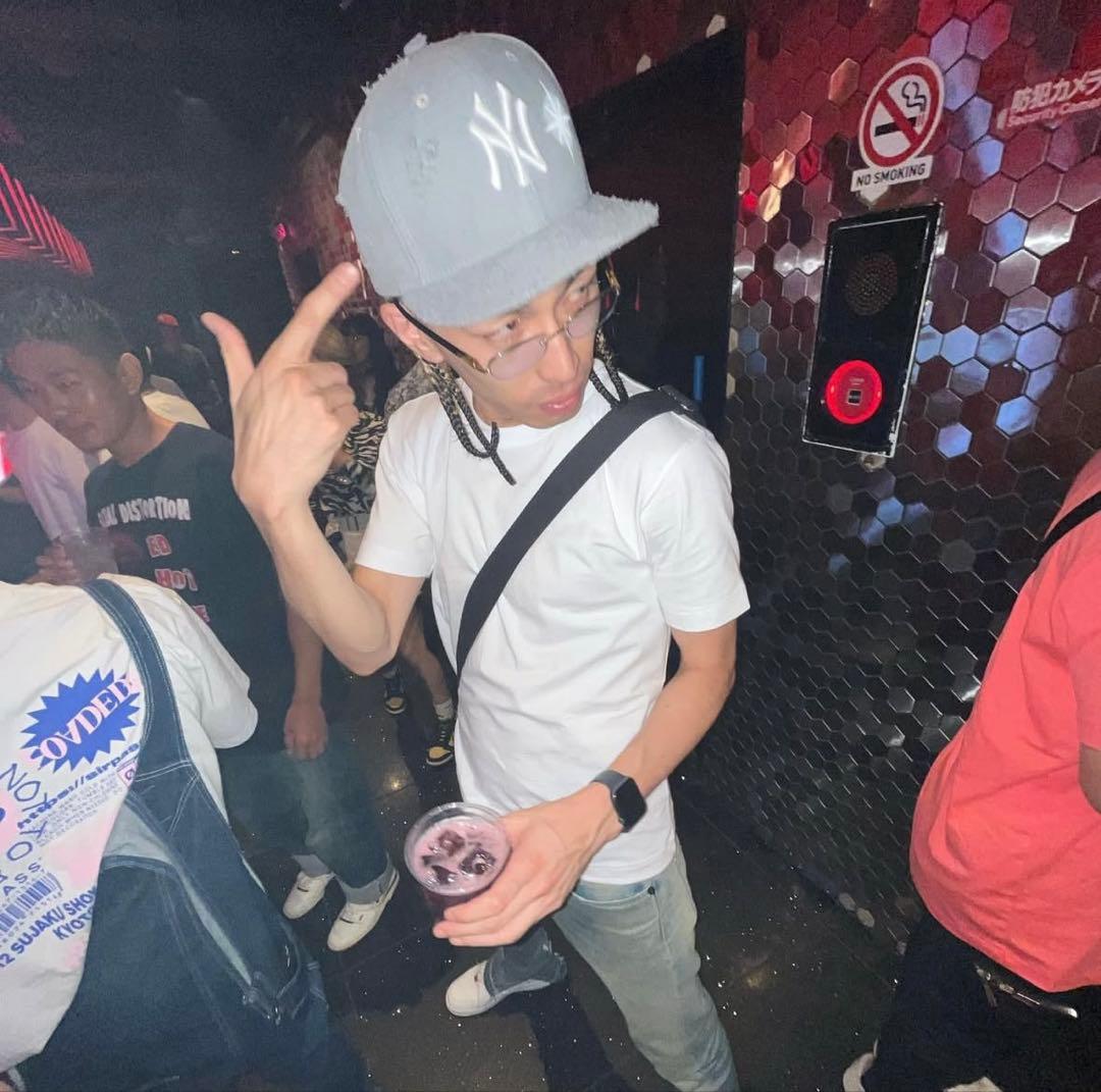 【超レア品】NEW ERA リメイク品ベースボールキャップ