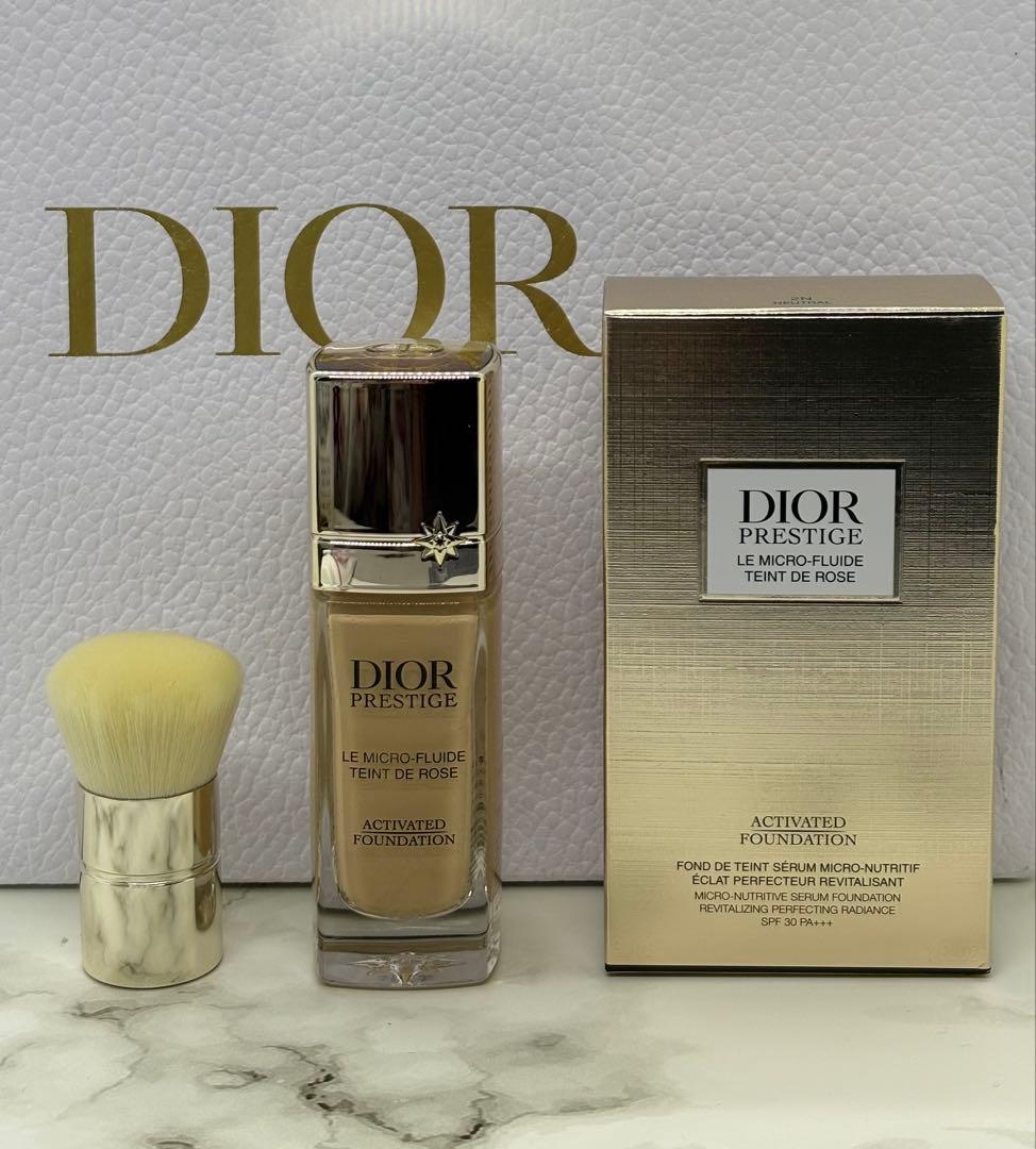 DIORプレステージ ル マイクロ フルイド タン2N リキッドファンデーション