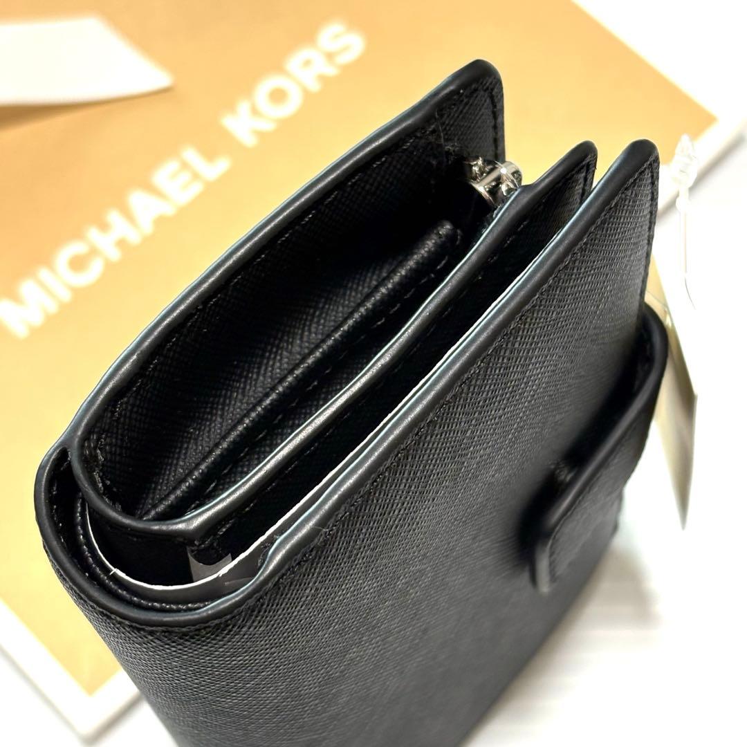 ⭐︎ 【新品、未使用品】※タグ付き♪かわいい♡マイケルコース 2つ折り財布ブラック