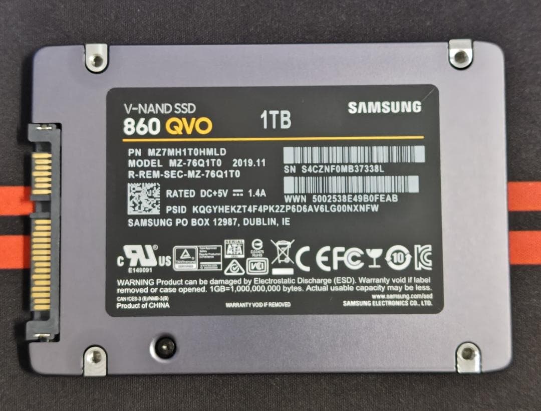 中古　Samsung 860 QVO 1TB SSD