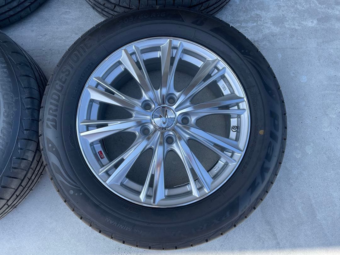 205/60R16 ブリヂストン Playz Weds LEONIS WX