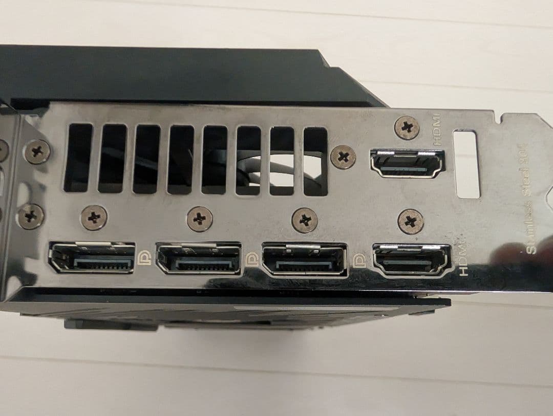 ASUS ROG STRIX RTX 3090 24GB GAMING動作確認済