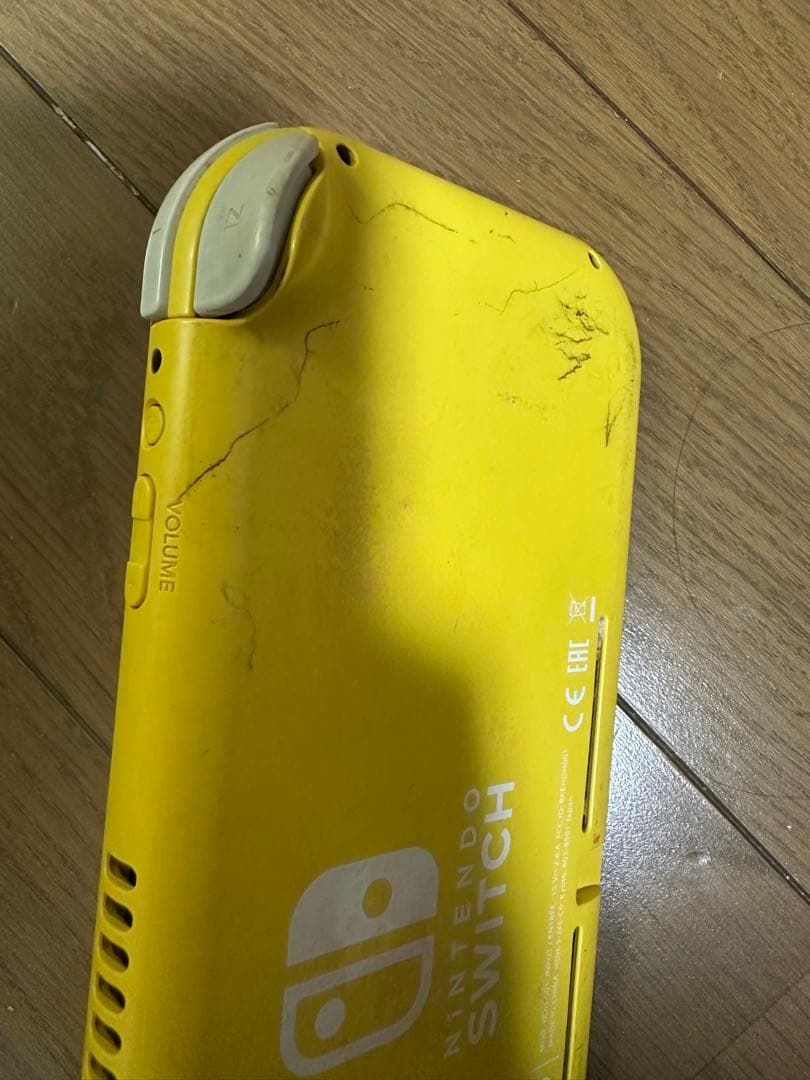 【ジャンク】Switch Lite 黄 右スティック故障