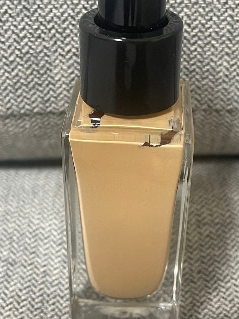 値下げしてます❗️イヴ・サンローランALL HOURS GLOW MN1.5