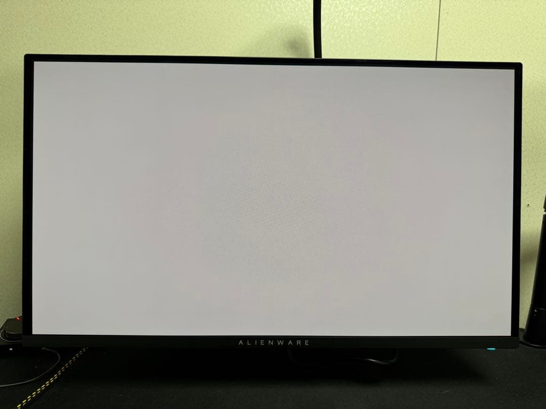 AW2725DF 27インチ 有機EL 360Hz ゲーミングモニター
