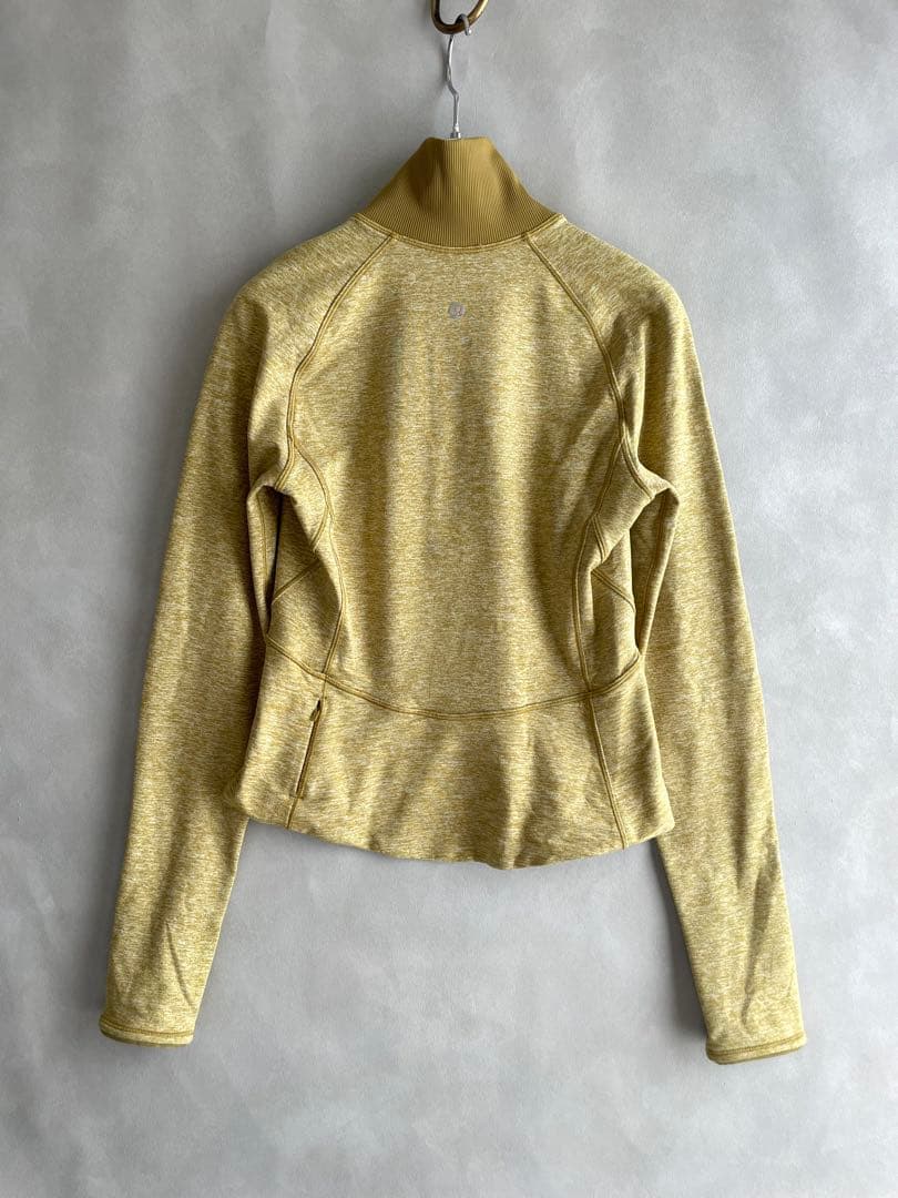 極美品✨ルルレモン　ハーフジップ　クロプド丈トップス　サイズ4 S相当　裏起毛
